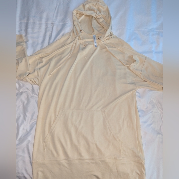 Fabletics Tops - Fabletics‎ Women's Small Light Yellow Performance Hoodie Sweatshirt